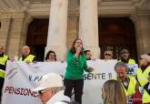 Concentraci�n de pensionistas ante el Palacio Cnsistorial