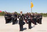 Jura de bandera de militares y civiles en la Escuela de Infanter�a de Marina