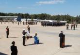Jura de bandera de militares y civiles en la Escuela de Infanter�a de Marina