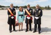 Jura de bandera de militares y civiles en la Escuela de Infanter�a de Marina