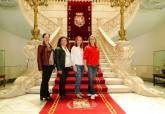 Visita del Club Rítmica Cartagena al Palacio Consistorial