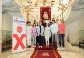 Jóvenes del Programa EXPEURA firman su contrato de trabajo para el extranjero