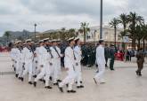 Arriado solemne de Bandera durante el Da de las Fuerzas Armadas