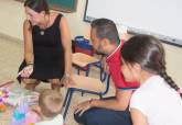 Visita a las escuelas de verano de conciliacin del concejal de Educacin y la directora general de Igualdad