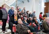 Una veintena de ancianos del Asilo de Cartagena visitan el Palacio Consistorial