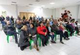 Reuni�n de la concejala de Servicios Sociales con los vecinos de Los Mateos sobre programa europeo Urbanct