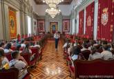 Visita IES San Isidoro y el CEIP San Fulgencio de Presupuestos Participativos al Palacio Consistorial 