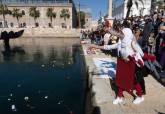 Concentración en homenaje a las personas fallecidas en el Mediterráneo