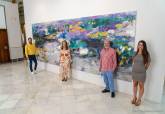 Willy Ramos llena de color y de vida las salas de exposiciones del Palacio Consistorial con la muestra Ro de flores