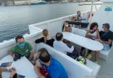 Paseos en barco al anochecer amenizados con m�sica en directo