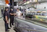 La Policía Local informa en bares y cafeterías de las nuevas normas anti Covid