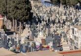 	Medidas de seguridad a la entrada del cementerio de Los Remedios de cara a la festividad de Todos los Santos