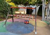 Parques infantiles precintados por el Ayuntamiento
