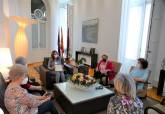 La Amas de Casa nombran Socia de Honor a la alcaldesa Ana Belén Castejón