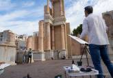 Pedro Cano impartiendo taller de acuarela en el Teatro Romano de Cartagena 