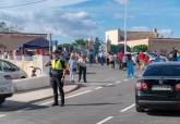 Policas locales regulando el acceso a los cementerios municipales el da de Todos los Santos