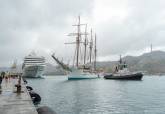 El buque escuela Elcano a su llegada al puerto de Cartagena