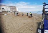 Trabajos de limpieza en playas tras el temporal
