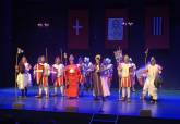Actuaci�n de 'Los robinsones de la isla' en el concurso de Chirigotas