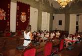 Visita de alumnos de los colegios Fernando Garrido y San Gins al Palacio Consistorial