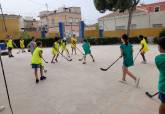 El Programa ADE cierra el curso con la actividad de hockey en línea en el CEIP Feliciano Sánchez