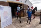 Paseo a caballo durante la presentación de las actividades del Tla de Verano