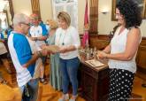 Entrega de Compostelas a los usuarios de Apices que han hecho el Camino de Santiago