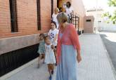 Visita de la alcaldesa al campamento de verano de Salesianos