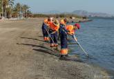 La alcaldesa visita la playa de Punta Brava