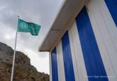 Izado de la bandera de sostenibilidad en El Portús