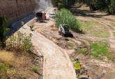 Obras de asfaltado de la senda peatonal del Espacio Algameca