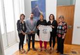 Entrega de camiseta solidaria APANDA