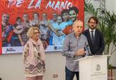 Presentacin de la campaa 'De la mano'