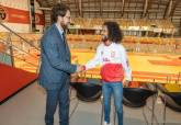 El concejal de Deportes, lvaro Valds ha recibido al deportista, Zaid Ait Malek en el Palacio de los Deportes 