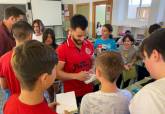 Visita de los jugadores del Jimbee Cartagena al CEIP Antonio Ulloa gracias al programa ADE