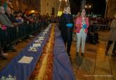 4.000 raciones de roscn gigante de reyes se han repartido en la plaza del Ayuntamiento