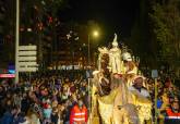 La Cabalgata de Reyes Magos ms multitudinaria recorre las calles de Cartagena 