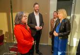 La alcaldesa de Cartagena y la embajadora de Canad en Espaa en una reunin en la Embajada de Canad 