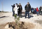 La Vaguada se hace ms verde con la plantacin de 200 rboles en la avenida del Descubrimiento de Amrica