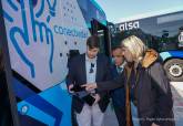 El Ayuntamiento ofrece wifi gratis en los buses que renuevan la mitad de la flota