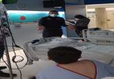 Visita de policas locales de la ESPAC a pequeos ingresados en el Hospital Santa Luca