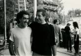 Alberto Manzano (i) y Leonard Cohen, Zaragoza en 1985.