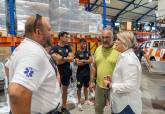 El Ayuntamiento instalar ventiladores y dispensar botellines de agua de cara a las elecciones del 23J