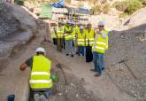 La alcaldesa de Cartagena visita la tercera fase de las excavaciones del Anfiteatro Romano