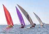 Regata vela latina botes 21 palmos La Manga del Mar Menor en la zona de Cartagena de El Vivero Playa de Los Alemanes.