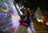 La cabalgata de los Reyes Magos más eficiente llena de ilusión las calles de Cartagena