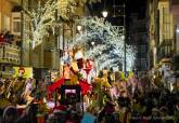 La cabalgata de los Reyes Magos más eficiente llena de ilusión las calles de Cartagena