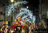 La cabalgata de los Reyes Magos más eficiente llena de ilusión las calles de Cartagena