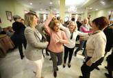 Baile del Vermú en San Antón tras la bendición de animales.