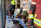 Exposicin histrica de cascos organiza por la ESPAC en Los Maristas